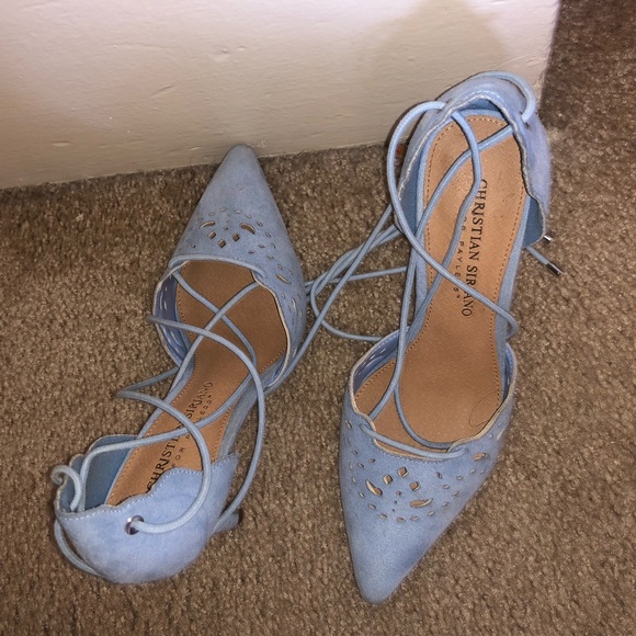 high heels light blue